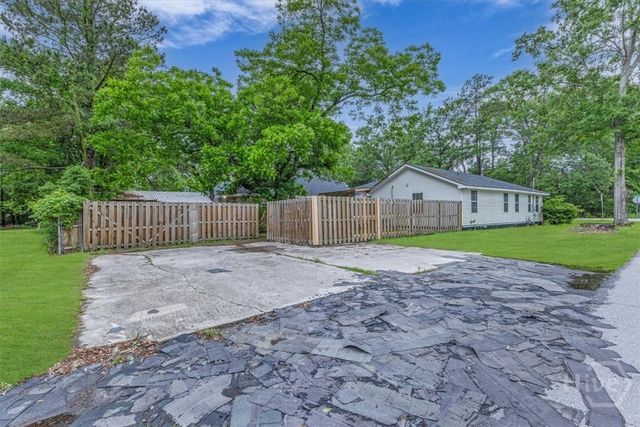 134 N Skinner Avenue, Pooler, GA 31322