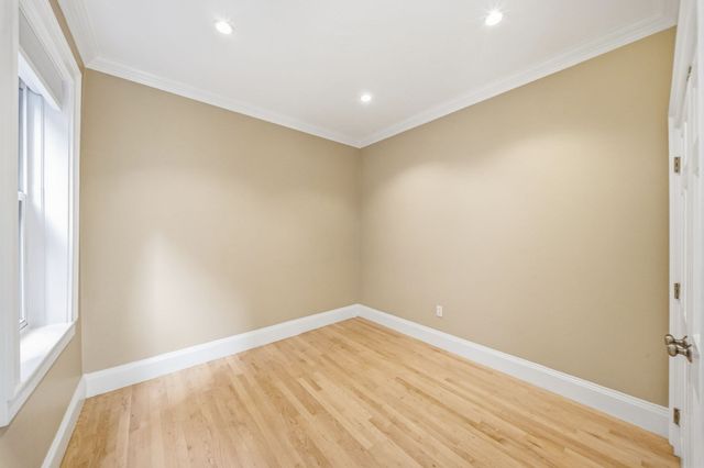 53 Garden St 4, Boston, MA 02114
