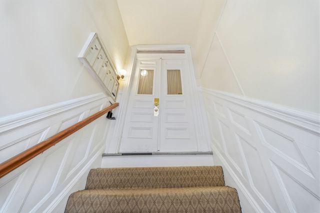 53 Garden St 4, Boston, MA 02114