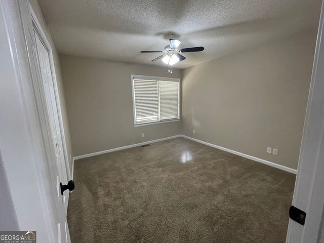 31 Williamsburg Drive NW, Rome, GA 30165