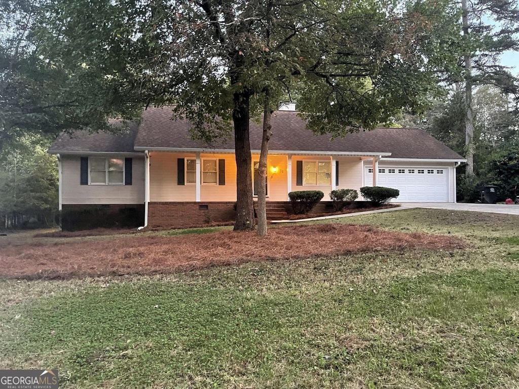 31 Williamsburg Drive NW, Rome, GA 30165