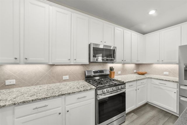6302 Bain Drive, Missouri City, TX 77459