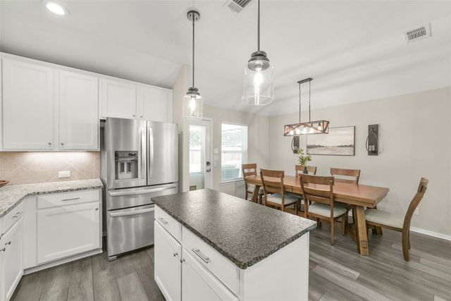 6302 Bain Drive, Missouri City, TX 77459