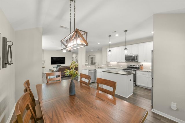 6302 Bain Drive, Missouri City, TX 77459