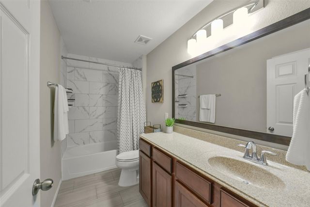 6302 Bain Drive, Missouri City, TX 77459