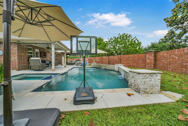 6302 Bain Drive, Missouri City, TX 77459