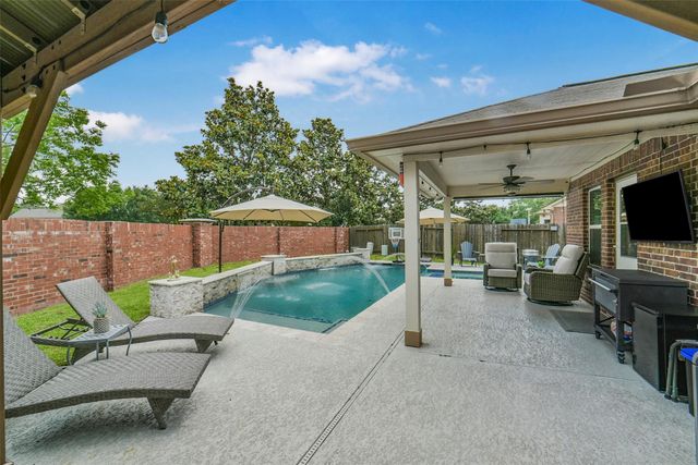 6302 Bain Drive, Missouri City, TX 77459