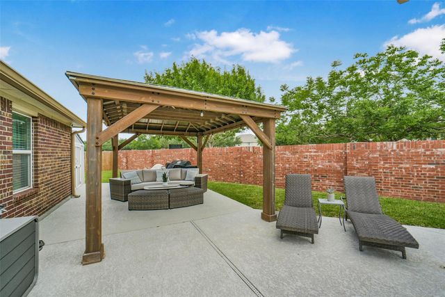6302 Bain Drive, Missouri City, TX 77459