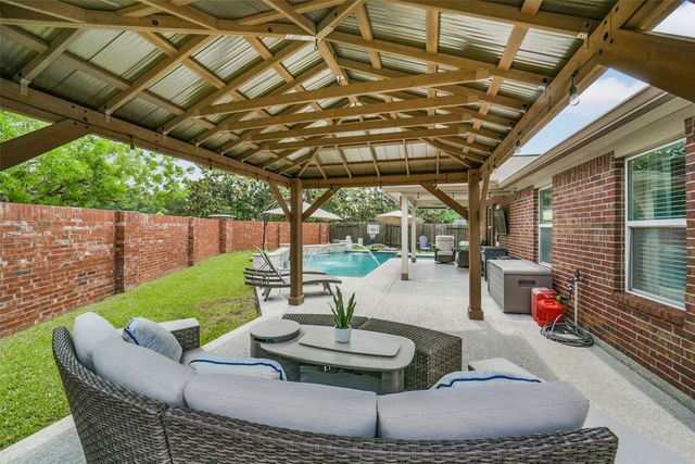 6302 Bain Drive, Missouri City, TX 77459