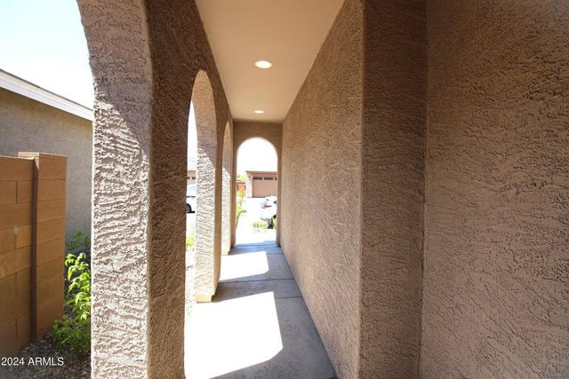 1649 W La Mirada Drive, Phoenix, AZ 85041