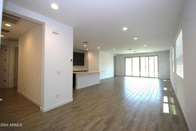 1649 W La Mirada Drive, Phoenix, AZ 85041