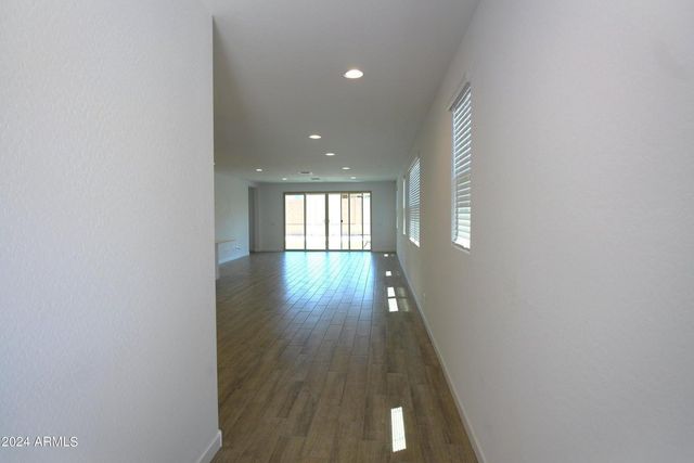 1649 W La Mirada Drive, Phoenix, AZ 85041
