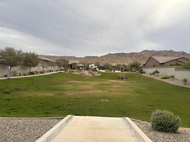 1649 W La Mirada Drive, Phoenix, AZ 85041
