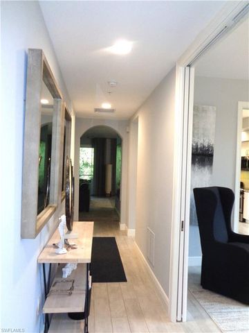 575 El Camino Real 6, Naples, FL 34119