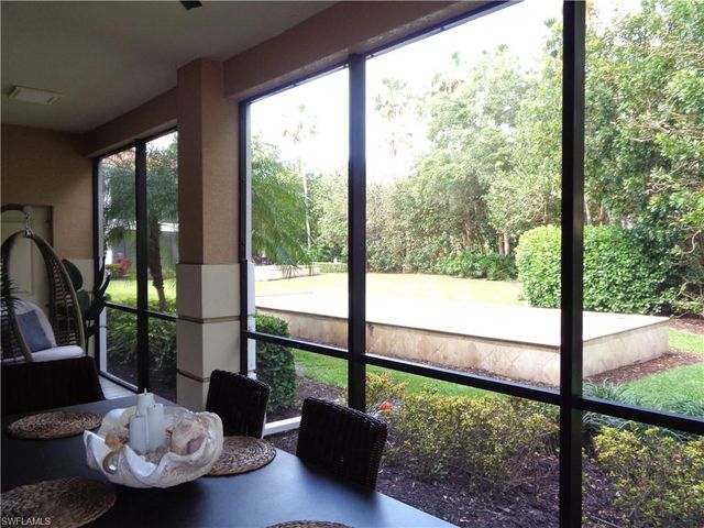 575 El Camino Real 6, Naples, FL 34119