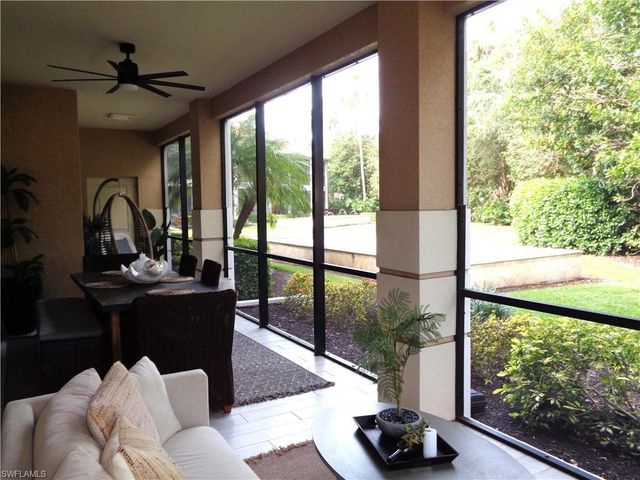 575 El Camino Real 6, Naples, FL 34119