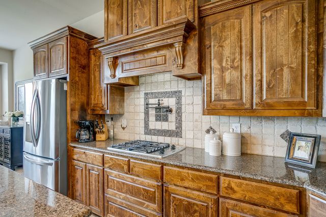 13041 Stacey Valley Drive, Azle, TX 76020