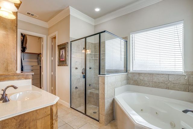 13041 Stacey Valley Drive, Azle, TX 76020