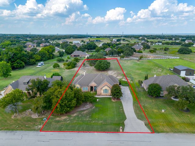 13041 Stacey Valley Drive, Azle, TX 76020