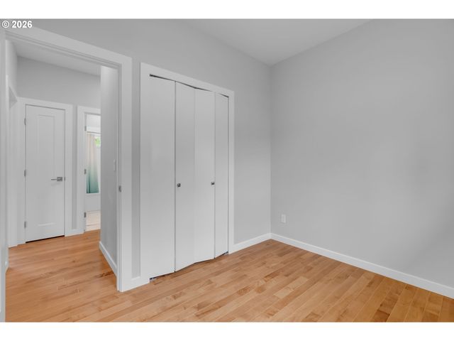 5306 Jean Rd, Lake Oswego, OR 97035