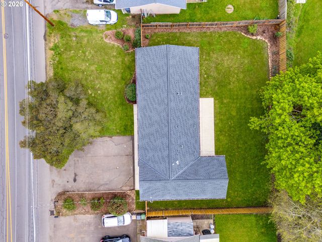 5306 Jean Rd, Lake Oswego, OR 97035