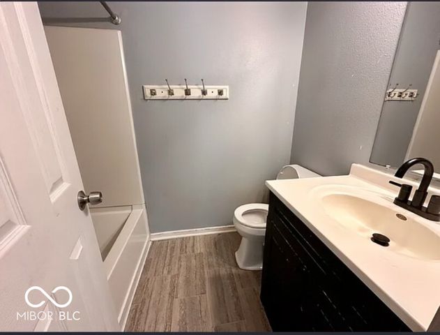 2844 Redland Lane, Indianapolis, IN 46217