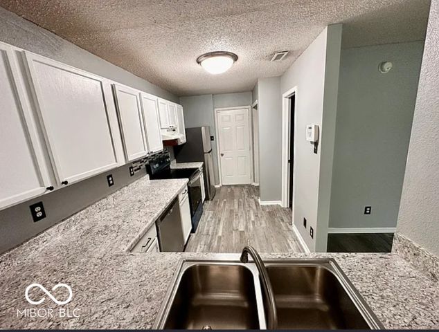 2844 Redland Lane, Indianapolis, IN 46217