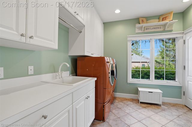 5011 Rockaway Lane, Village Of Clarkston, MI 48348