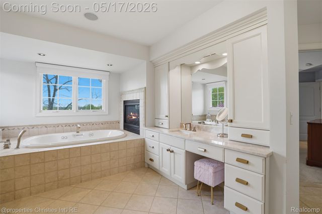 5011 Rockaway Lane, Village Of Clarkston, MI 48348