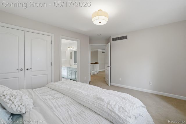 5011 Rockaway Lane, Village Of Clarkston, MI 48348