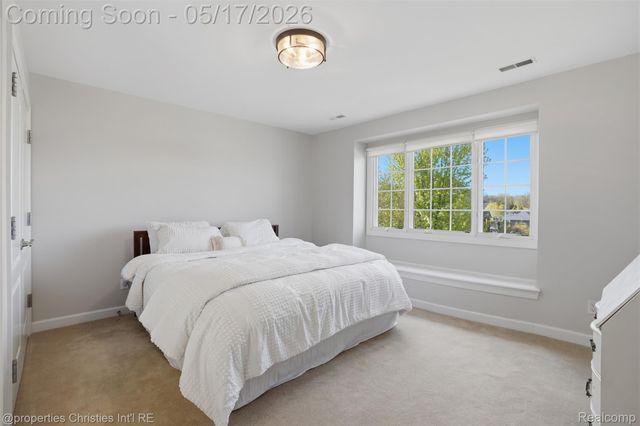 5011 Rockaway Lane, Village Of Clarkston, MI 48348