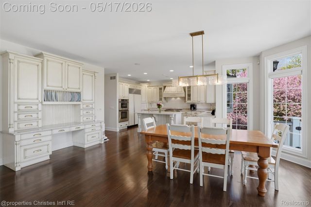 5011 Rockaway Lane, Village Of Clarkston, MI 48348