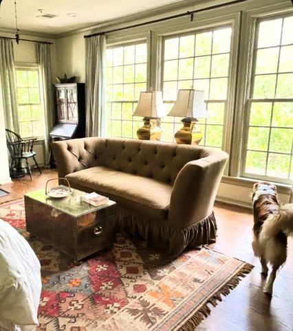 7 Hudson Circle, Houston, TX 77024