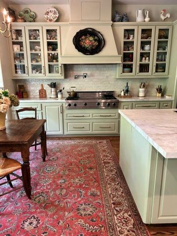 7 Hudson Circle, Houston, TX 77024