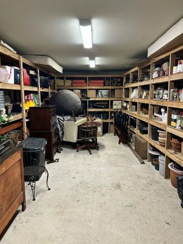 7 Hudson Circle, Houston, TX 77024