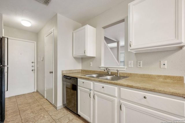 7842 Galaway Bay, San Antonio, TX 78240