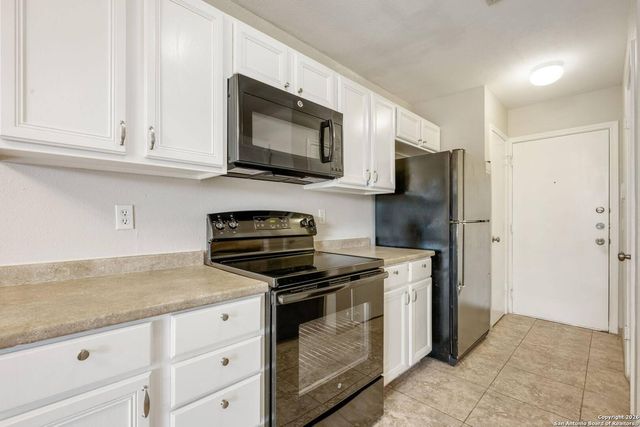 7842 Galaway Bay, San Antonio, TX 78240