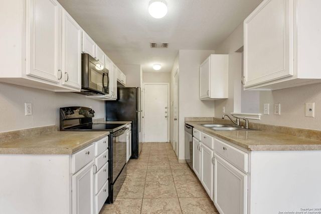 7842 Galaway Bay, San Antonio, TX 78240