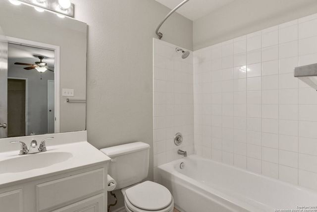 7842 Galaway Bay, San Antonio, TX 78240