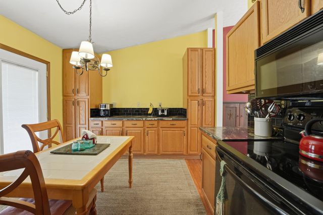1089 Esther Drive, Columbus, OH 43207