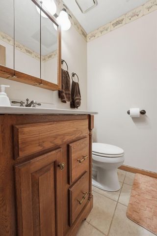 1089 Esther Drive, Columbus, OH 43207
