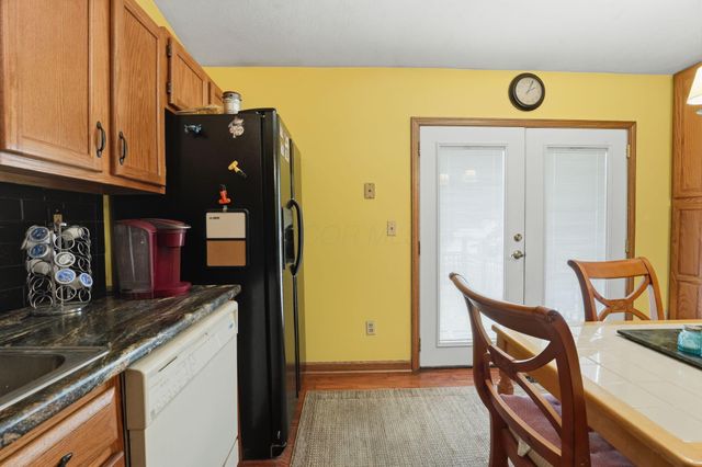 1089 Esther Drive, Columbus, OH 43207