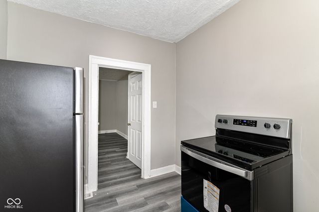3041 Broadway Street, Indianapolis, IN 46205