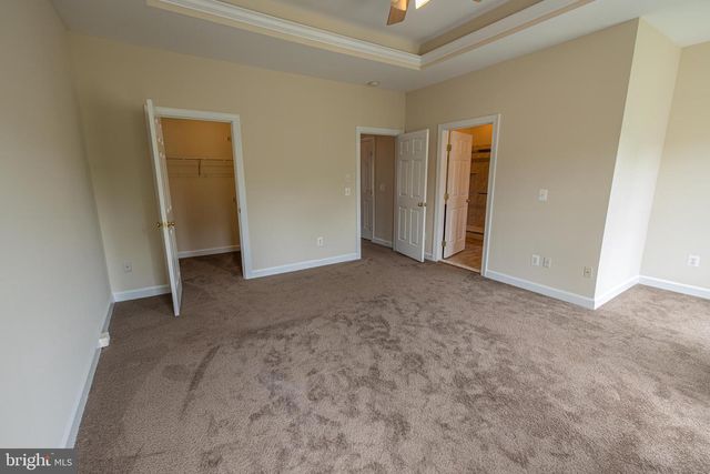9243 POINT REPLETE DR, Fort Belvoir, VA 22060