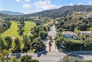 3450 Malaga Court, Calabasas, CA 91302