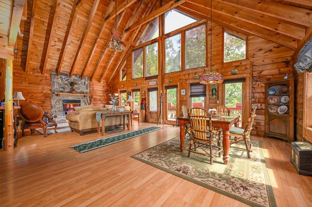 339 Game Trail Drive, Brasstown, NC 28902