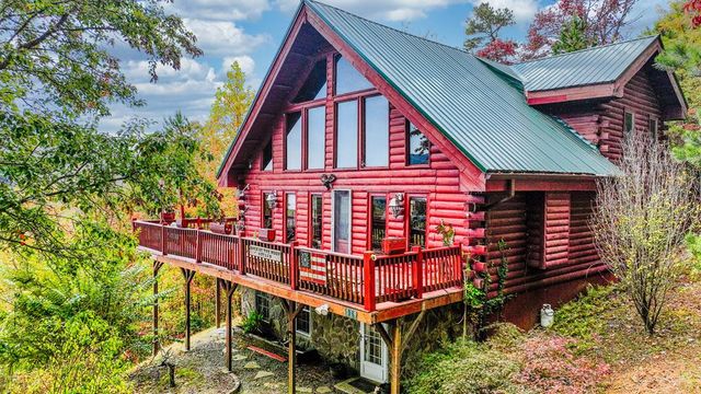 339 Game Trail Drive, Brasstown, NC 28902