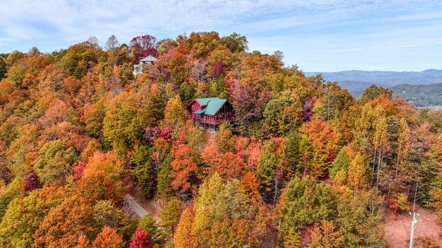 339 Game Trail Drive, Brasstown, NC 28902