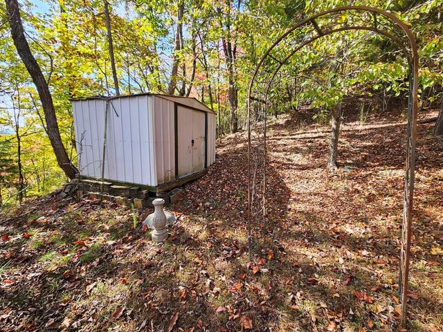 339 Game Trail Drive, Brasstown, NC 28902