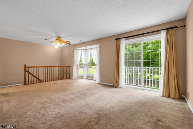 709 Dunn Cir, Bridgewater Twp., NJ 08807